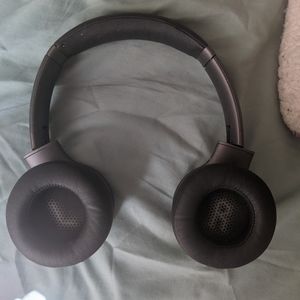 JBL Bluetooth Headphone
